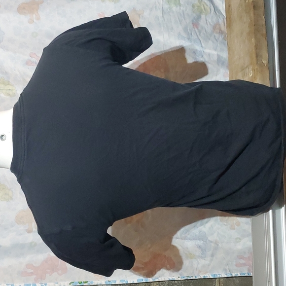 Small mens tshirt - Picture 4 of 4